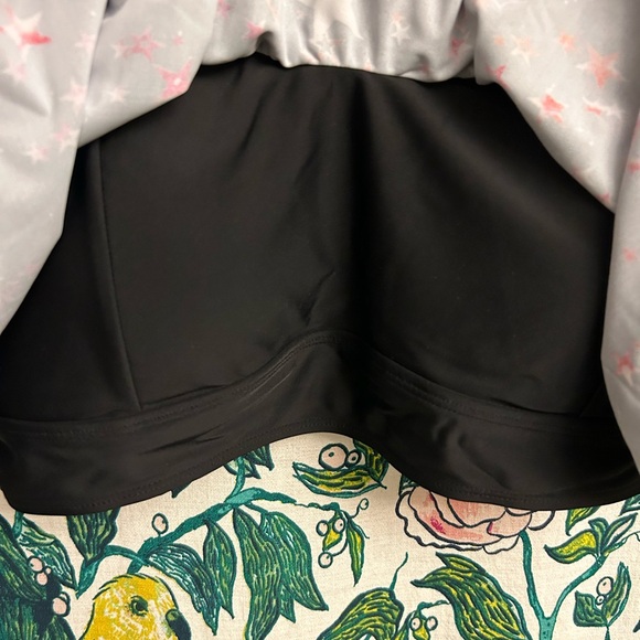 !NWT! Torrid v cut flounce bikini top women’s size 1X - Picture 5 of 13